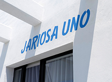  Jariousa Uno (The Horny One) 2013
