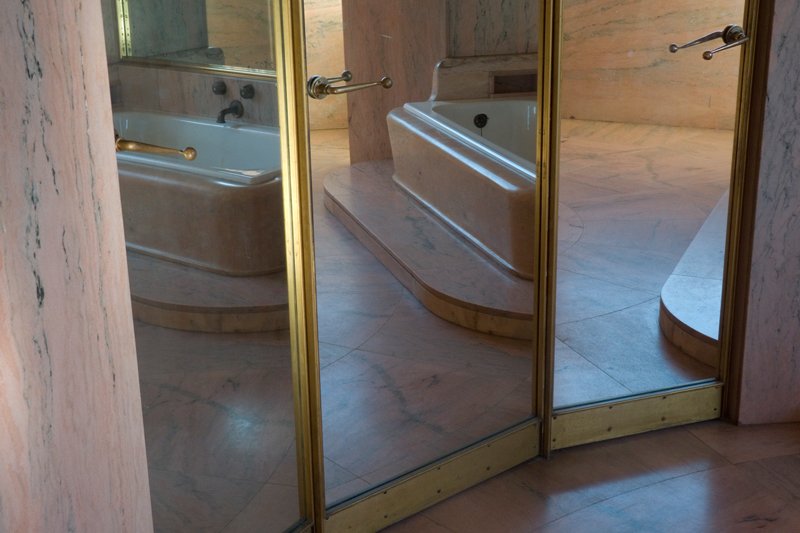 Bathrooms of the world